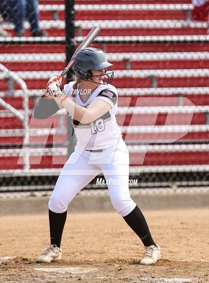 Thumbnail 3 in Graford vs Breckenridge (Mineral Wells Tournament) photogallery.