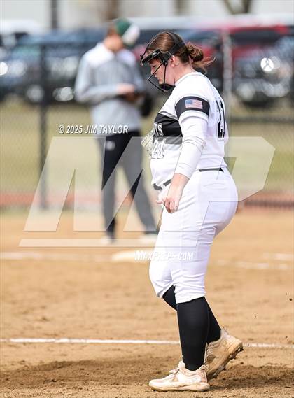 Thumbnail 3 in Graford vs Breckenridge (Mineral Wells Tournament) photogallery.