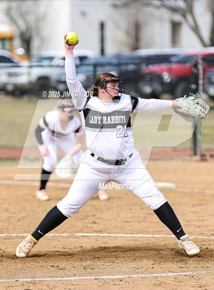 Thumbnail 1 in Graford vs Breckenridge (Mineral Wells Tournament) photogallery.