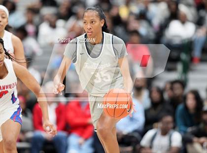 Thumbnail 2 in Duncanville vs. Sierra Canyon (Thanksgiving Hoopfest) photogallery.