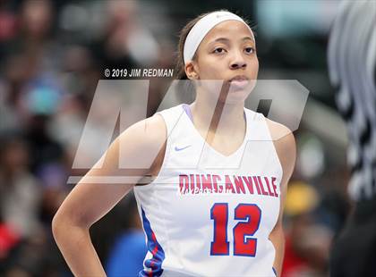 Thumbnail 3 in Duncanville vs. Sierra Canyon (Thanksgiving Hoopfest) photogallery.