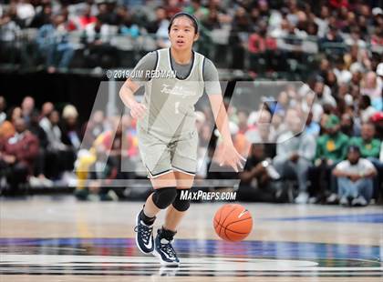 Thumbnail 3 in Duncanville vs. Sierra Canyon (Thanksgiving Hoopfest) photogallery.