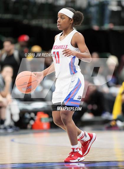 Thumbnail 3 in Duncanville vs. Sierra Canyon (Thanksgiving Hoopfest) photogallery.