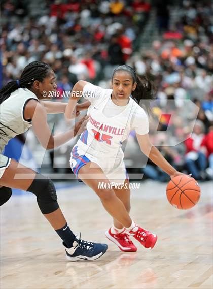 Thumbnail 3 in Duncanville vs. Sierra Canyon (Thanksgiving Hoopfest) photogallery.