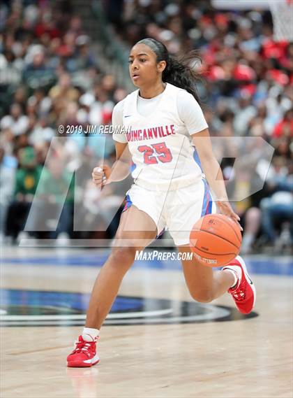 Thumbnail 2 in Duncanville vs. Sierra Canyon (Thanksgiving Hoopfest) photogallery.