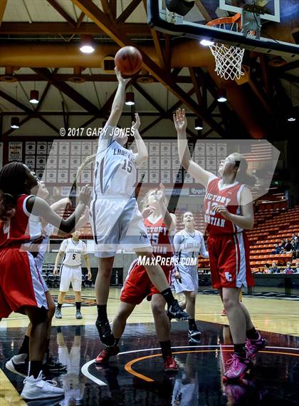 Thumbnail 3 in Victory Christian vs. Valley Christian (CIF SJS D6 Final) photogallery.
