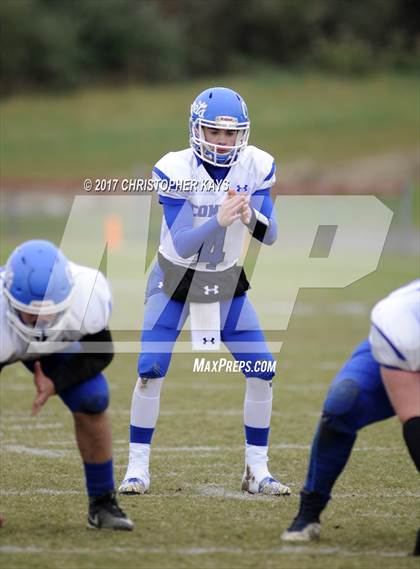 Thumbnail 3 in Sesser-Valier/Waltonville/Woodlawn vs Greenville (IHSA 3A Playoffs - First Round) photogallery.