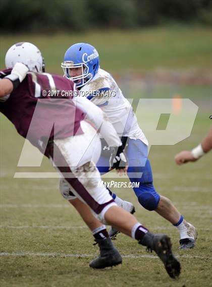 Thumbnail 2 in Sesser-Valier/Waltonville/Woodlawn vs Greenville (IHSA 3A Playoffs - First Round) photogallery.