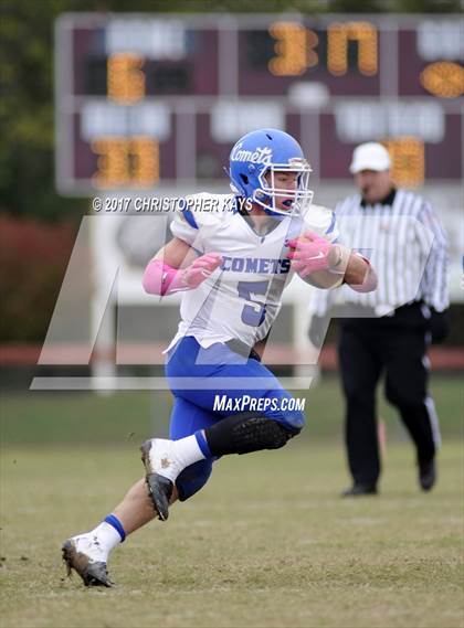 Thumbnail 3 in Sesser-Valier/Waltonville/Woodlawn vs Greenville (IHSA 3A Playoffs - First Round) photogallery.