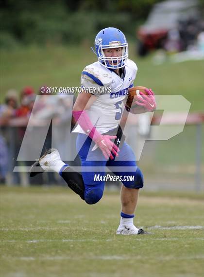 Thumbnail 2 in Sesser-Valier/Waltonville/Woodlawn vs Greenville (IHSA 3A Playoffs - First Round) photogallery.