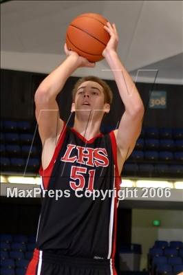 Thumbnail 2 in Verbum Dei vs Orange Lutheran (Nike Extravaganza) photogallery.