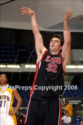 Thumbnail 2 in Verbum Dei vs Orange Lutheran (Nike Extravaganza) photogallery.