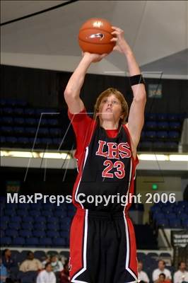 Thumbnail 2 in Verbum Dei vs Orange Lutheran (Nike Extravaganza) photogallery.