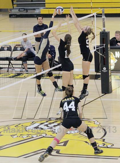 Thumbnail 3 in Butler @ North Allegheny photogallery.