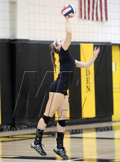 Thumbnail 3 in Butler @ North Allegheny photogallery.