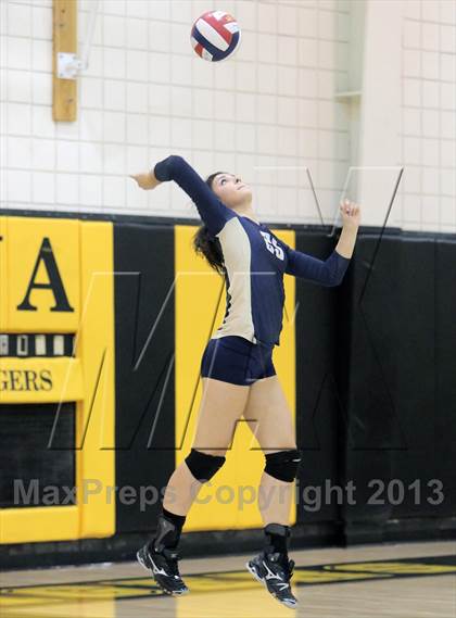 Thumbnail 2 in Butler @ North Allegheny photogallery.