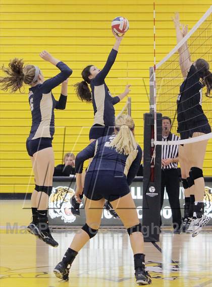 Thumbnail 3 in Butler @ North Allegheny photogallery.