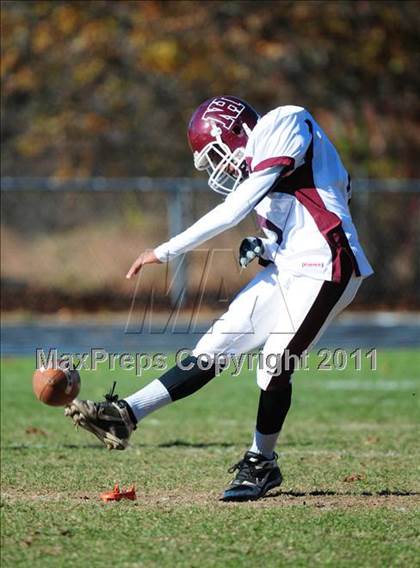 Thumbnail 2 in North Haven @ Lyman Hall photogallery.