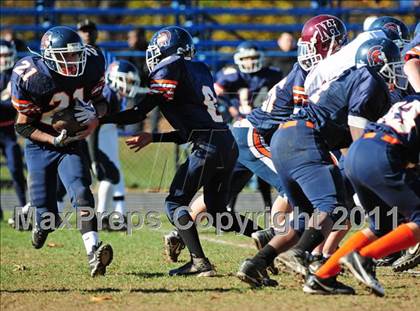 Thumbnail 1 in North Haven @ Lyman Hall photogallery.