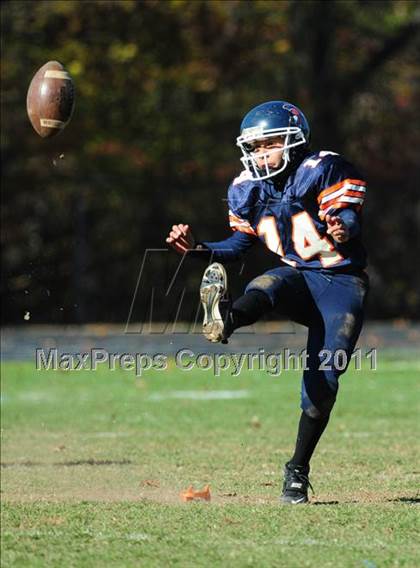 Thumbnail 1 in North Haven @ Lyman Hall photogallery.