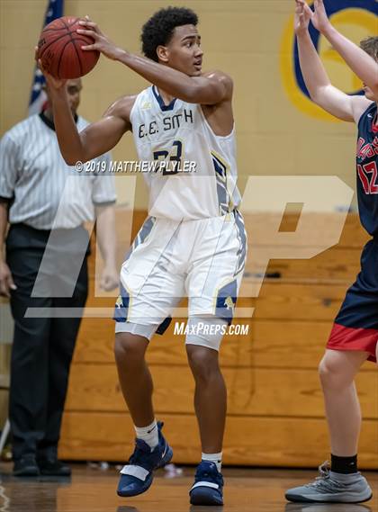 Thumbnail 3 in Terry Sanford @ E.E. Smith photogallery.