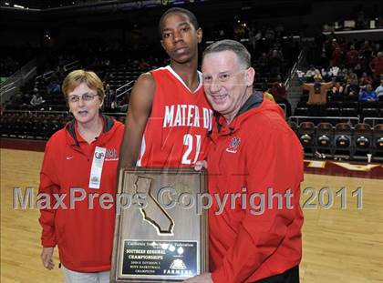 Thumbnail 1 in Mater Dei vs. Centennial (CIF Southern D1 Regional Final) photogallery.