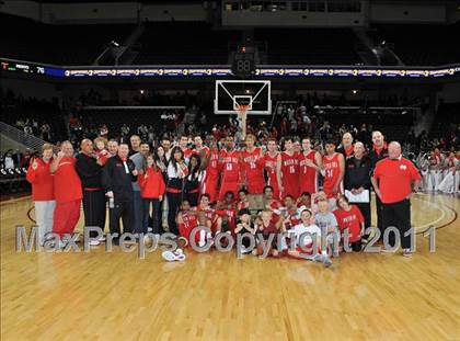 Thumbnail 3 in Mater Dei vs. Centennial (CIF Southern D1 Regional Final) photogallery.