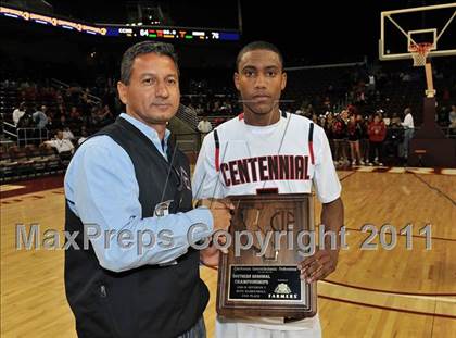 Thumbnail 1 in Mater Dei vs. Centennial (CIF Southern D1 Regional Final) photogallery.