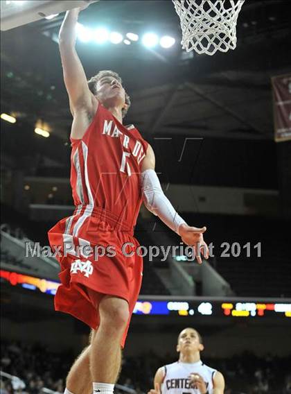 Thumbnail 1 in Mater Dei vs. Centennial (CIF Southern D1 Regional Final) photogallery.