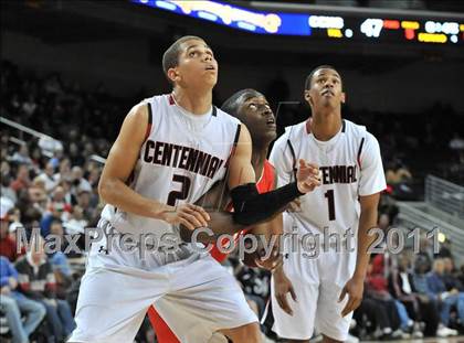 Thumbnail 3 in Mater Dei vs. Centennial (CIF Southern D1 Regional Final) photogallery.