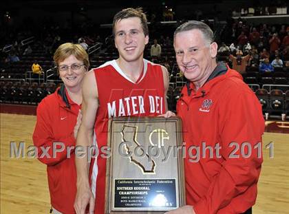 Thumbnail 3 in Mater Dei vs. Centennial (CIF Southern D1 Regional Final) photogallery.
