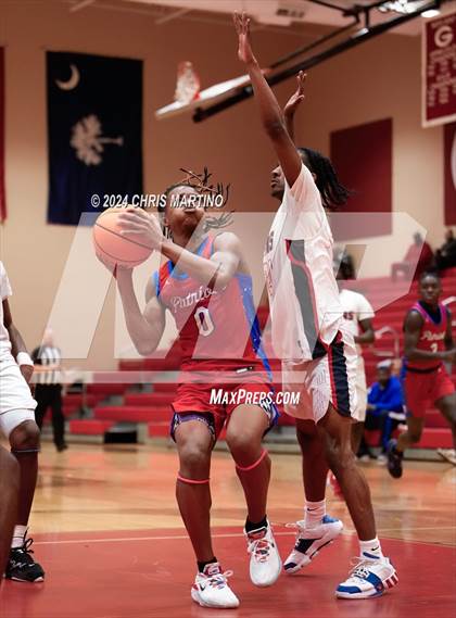 Thumbnail 2 in Fort Dorchester vs Belton-Honea Path (Poinsettia Classic) photogallery.