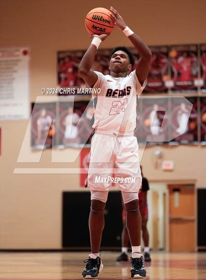 Thumbnail 1 in Fort Dorchester vs Belton-Honea Path (Poinsettia Classic) photogallery.