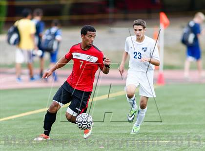 Thumbnail 3 in Jefferson City vs Washburn Rural (Gateway City Soccer Classic) photogallery.