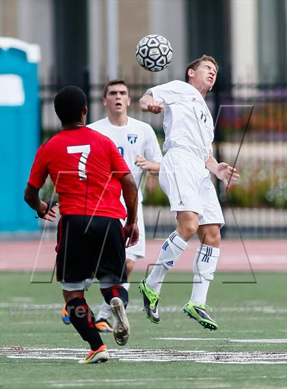 Thumbnail 3 in Jefferson City vs Washburn Rural (Gateway City Soccer Classic) photogallery.