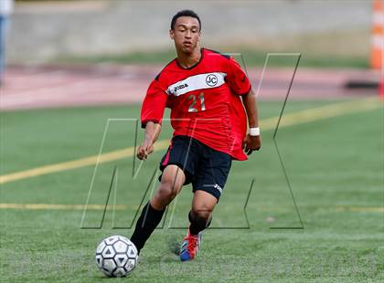 Thumbnail 3 in Jefferson City vs Washburn Rural (Gateway City Soccer Classic) photogallery.