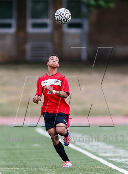 Thumbnail 3 in Jefferson City vs Washburn Rural (Gateway City Soccer Classic) photogallery.