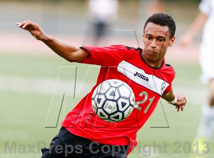 Thumbnail 1 in Jefferson City vs Washburn Rural (Gateway City Soccer Classic) photogallery.
