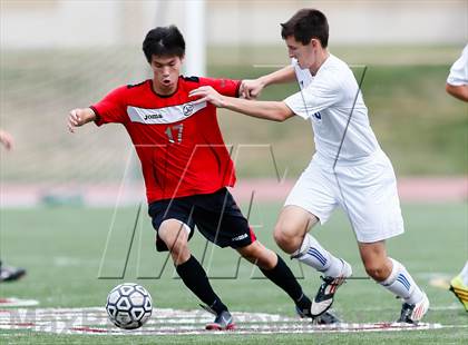 Thumbnail 3 in Jefferson City vs Washburn Rural (Gateway City Soccer Classic) photogallery.