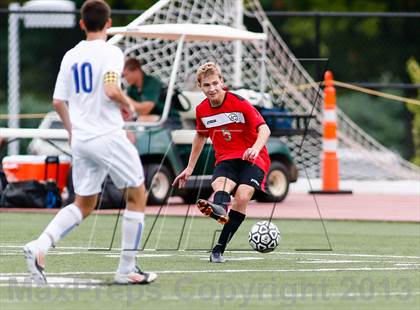 Thumbnail 3 in Jefferson City vs Washburn Rural (Gateway City Soccer Classic) photogallery.