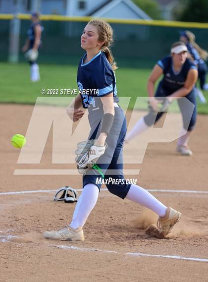 Thumbnail 3 in Valor Christian @ Smoky Hill photogallery.