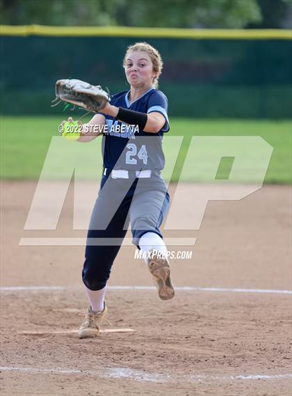 Thumbnail 3 in Valor Christian @ Smoky Hill photogallery.