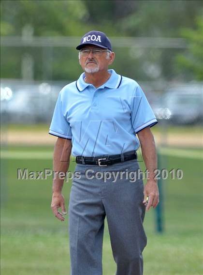 Thumbnail 3 in Oak Ridge vs. Cordova (CIF SJS D2 Final - Game 1) photogallery.