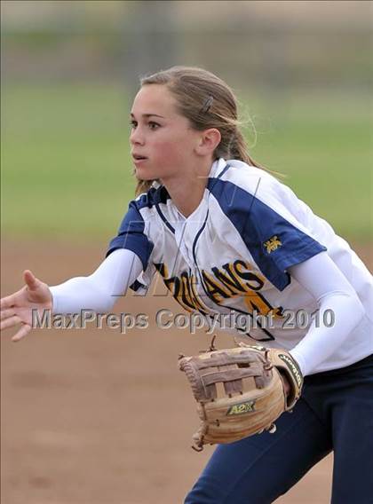 Thumbnail 3 in Oak Ridge vs. Cordova (CIF SJS D2 Final - Game 1) photogallery.