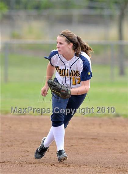 Thumbnail 2 in Oak Ridge vs. Cordova (CIF SJS D2 Final - Game 1) photogallery.