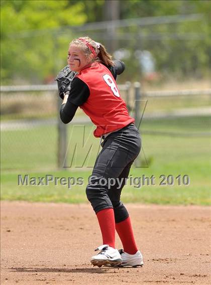 Thumbnail 3 in Oak Ridge vs. Cordova (CIF SJS D2 Final - Game 1) photogallery.