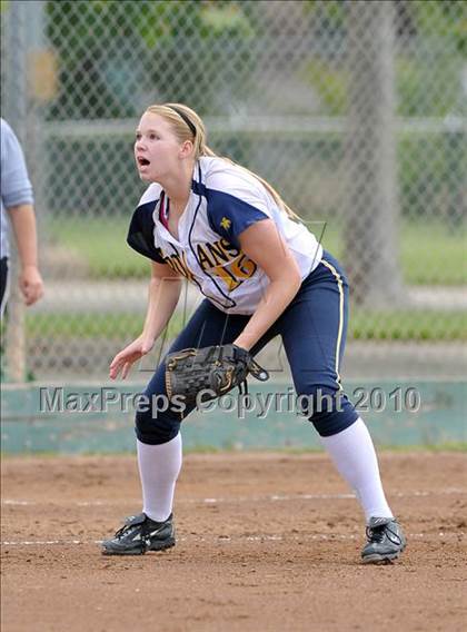 Thumbnail 3 in Oak Ridge vs. Cordova (CIF SJS D2 Final - Game 1) photogallery.