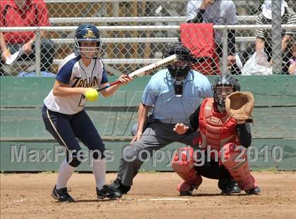 Thumbnail 3 in Oak Ridge vs. Cordova (CIF SJS D2 Final - Game 1) photogallery.