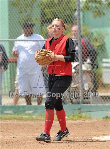 Thumbnail 3 in Oak Ridge vs. Cordova (CIF SJS D2 Final - Game 1) photogallery.