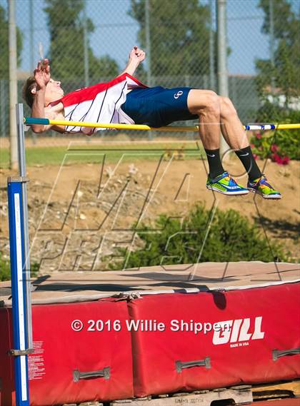 Thumbnail 3 in Southwestern League Finals photogallery.